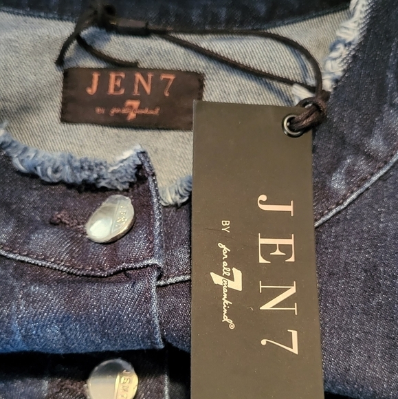 7 For All Mankind Jen7 Frayed Collar Denim Jacket - Picture 14 of 15